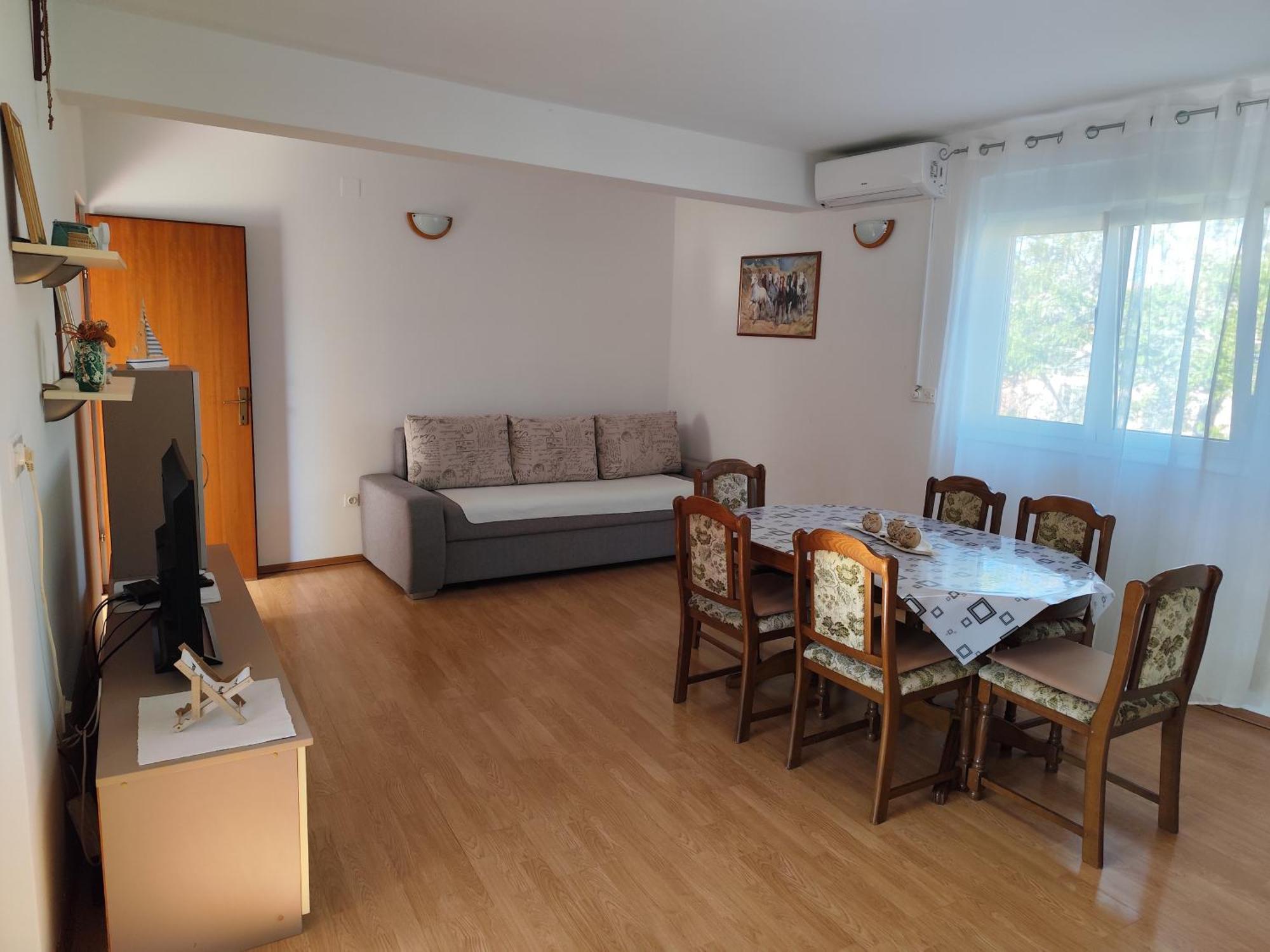 Apartments Milevcic Jelsa  Rum bild